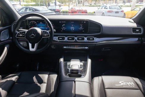 Used 2020 Mercedes-Benz GLE 350 4MATIC w/ Premium Package image 30