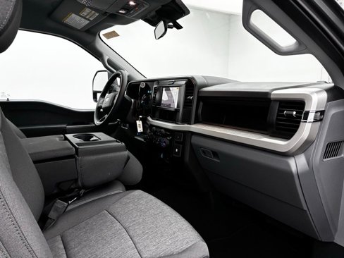 New 2026 Ford F250 XL image 27