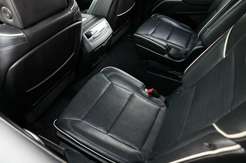Used 2021 Cadillac Escalade ESV Premium Luxury image 8