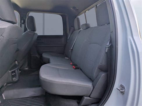 Used 2024 RAM 2500 Tradesman w/ Chrome Appearance Group image 13