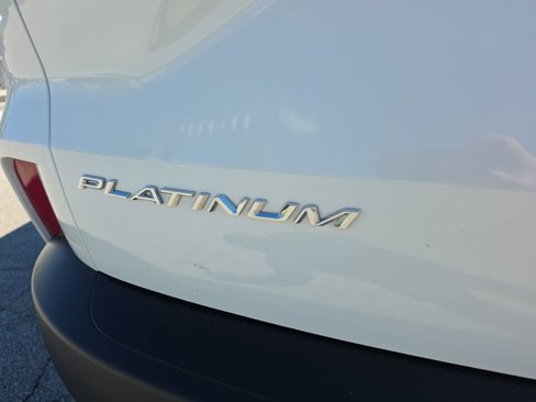 Used 2024 Ford Escape Platinum w/ Premium Technology Package image 11