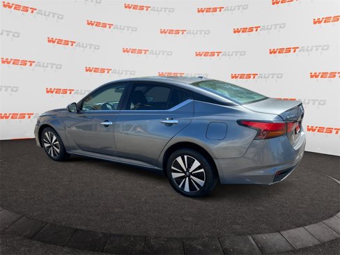 Used 2022 Nissan Altima 2.5 SV image 3