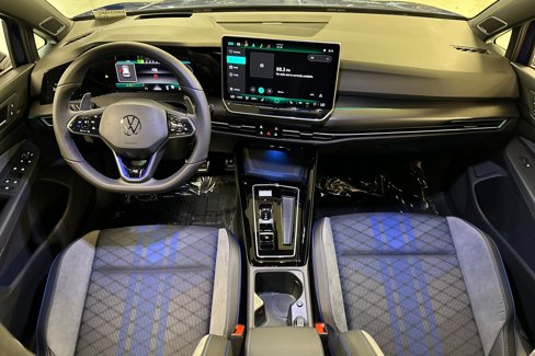 New 2025 Volkswagen Golf R Black Edition image 12