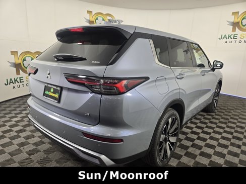 New 2025 Mitsubishi Outlander SE image 7