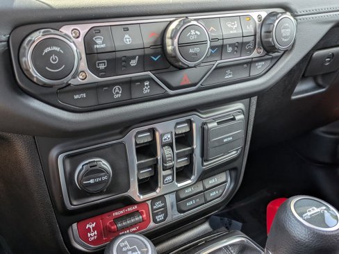 New 2025 Jeep Gladiator Rubicon image 14