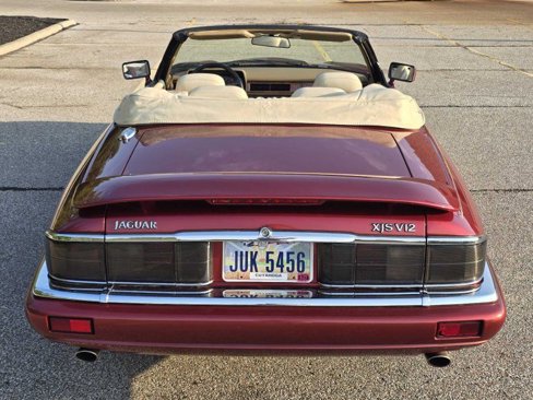 Used 1995 Jaguar XJS V12 Convertible image 16