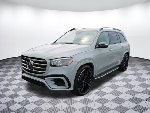 New 2025 Mercedes-Benz GLS 450 4MATIC image 2