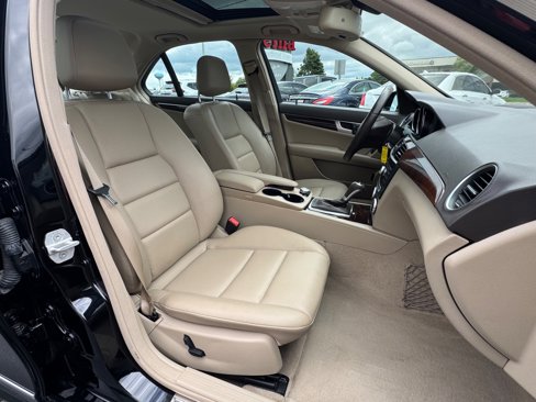 Used 2013 Mercedes-Benz C 300 4MATIC Sedan image 29