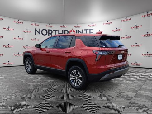 New 2026 Chevrolet Equinox LT image 4