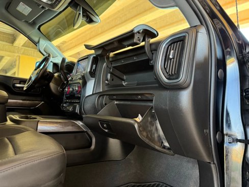 Used 2022 Chevrolet Silverado 3500 LTZ w/ LTZ Texas Edition image 29