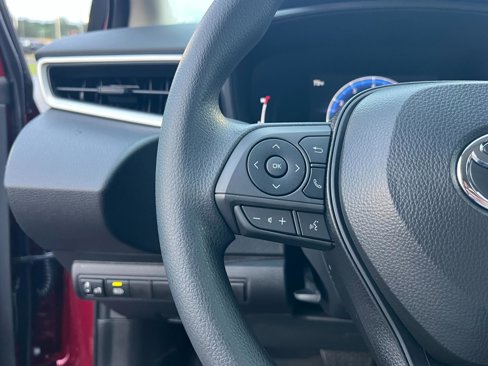 New 2026 Toyota Corolla LE image 18