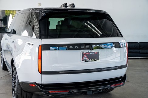 Used 2025 Land Rover Range Rover Long Wheelbase Autobiography image 22