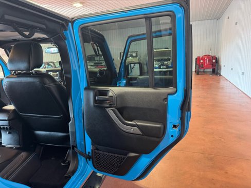 Used 2017 Jeep Wrangler Sport image 21