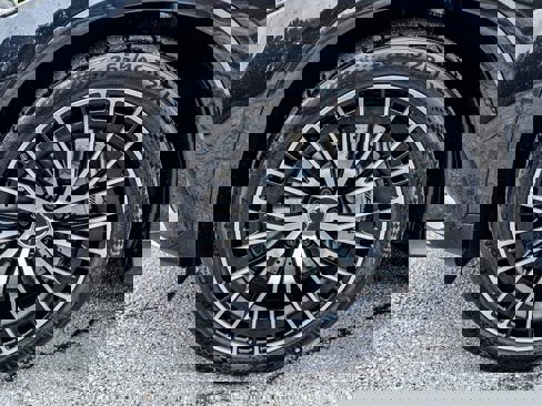 New 2026 Mercedes-Benz GLC 43 AMG 4MATIC image 9