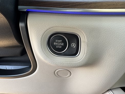 New 2026 Mercedes-Benz GLS 450 4MATIC image 24
