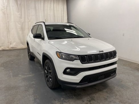 New 2026 Jeep Compass Latitude image 1
