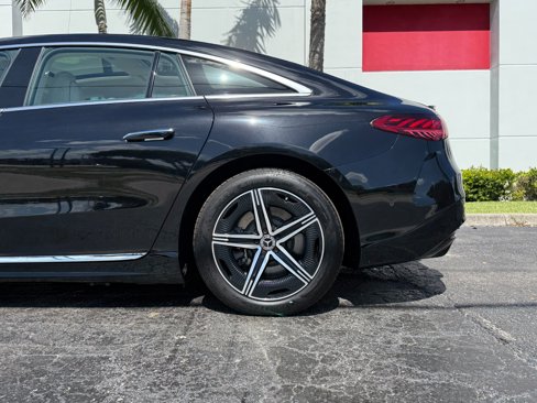 Used 2024 Mercedes-Benz EQS 450+ Sedan image 20