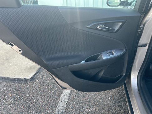 Used 2023 Chevrolet Malibu LS image 41