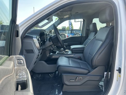 Used 2025 Ford F150 Lariat w/ Equipment Group 502A High image 16