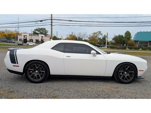 Used 2016 Dodge Challenger R/T Scat Pack image 8