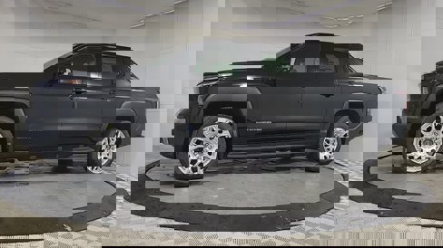 New 2026 Chevrolet Silverado EV LT w/ LPO, Gameday Tailgate Package image 5