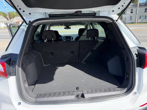 Used 2020 Chevrolet Equinox LS image 18