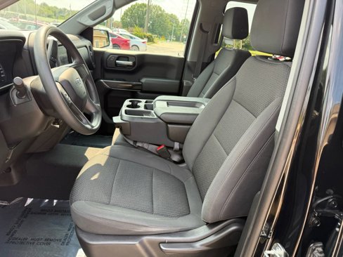 Used 2021 Chevrolet Silverado 1500 Custom Trail Boss w/ Midnight Edition image 13