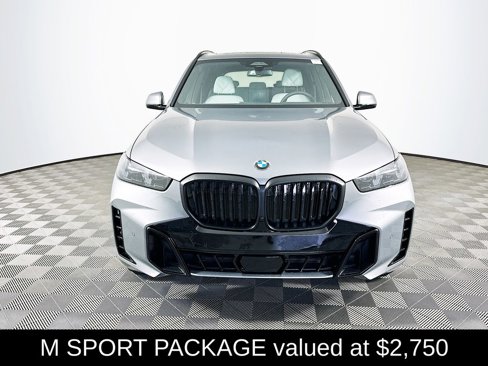 New 2026 BMW X5 xDrive40i w/ M Sport Package image 3