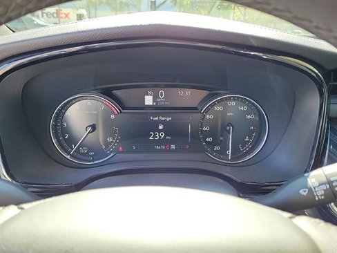 Certified 2024 Cadillac XT6 Premium Luxury image 28