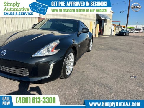 Used 2014 Nissan 370Z Touring w/ Navigation Package image 3