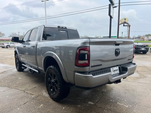 Used 2020 RAM 2500 Laramie w/ Night Edition image 8