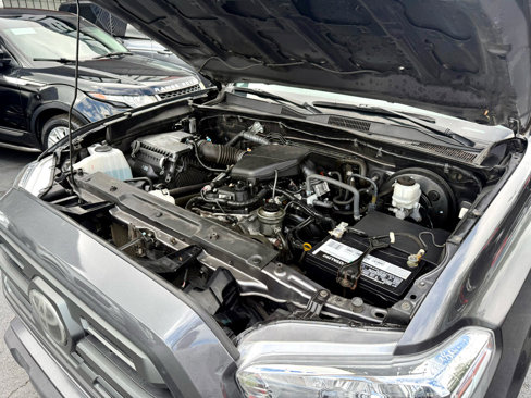 Used 2019 Toyota Tacoma SR w/ SR Convenience Package image 6