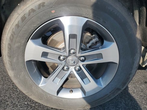 Used 2025 Honda Pilot EX-L image 10