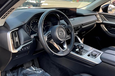 Used 2025 MAZDA CX-70 3.3 Turbo w/ Preferred Package image 14
