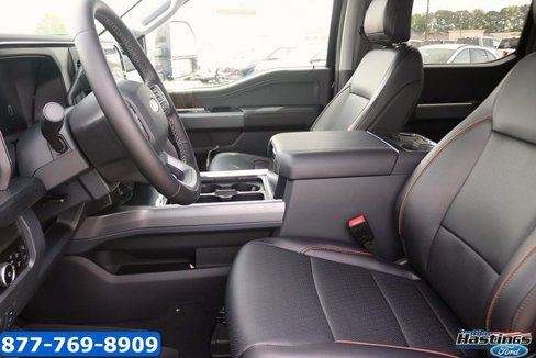 New 2025 Ford F250 Lariat w/ Lariat Ultimate Package image 15