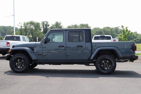 New 2025 Jeep Gladiator Willys image 4