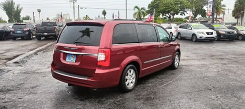 Used 2012 Chrysler Town & Country Touring w/ Entertainment Group #1 image 6