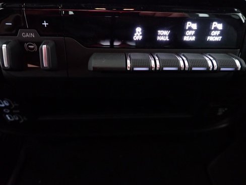 New 2026 RAM 2500 Tradesman image 3