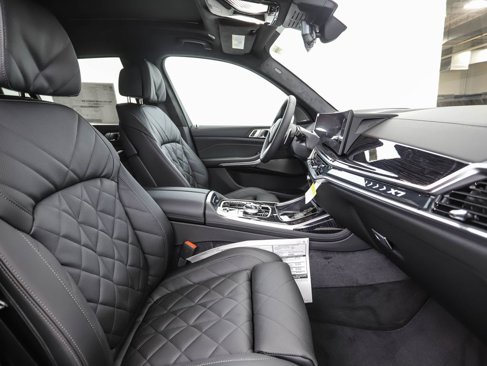 New 2026 BMW X7 xDrive40i w/ Executive Package image 38