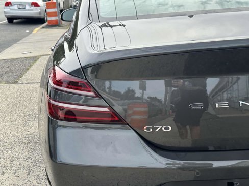 Used 2023 Genesis G70 2.0T w/ Sport Prestige Package image 11