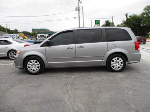 Used 2016 Dodge Grand Caravan SE w/ Quick Order Package 29E SE image 8
