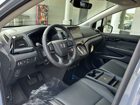 New 2025 Honda Odyssey Elite image 14