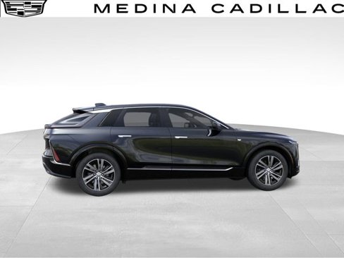 New 2026 Cadillac Lyriq Luxury image 5