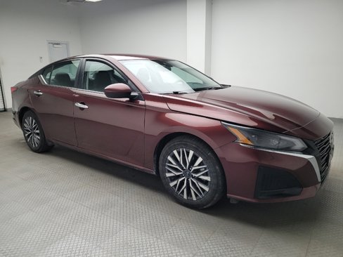 Used 2023 Nissan Altima 2.5 SV image 11