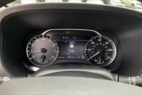 Used 2023 Nissan Frontier SV image 13