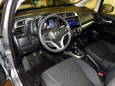 Used 2017 Honda Fit LX image 3