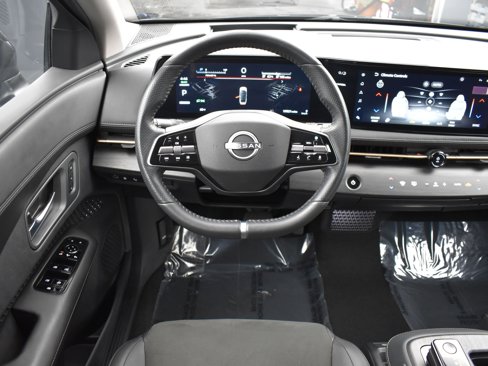Used 2024 Nissan Ariya FWD image 18