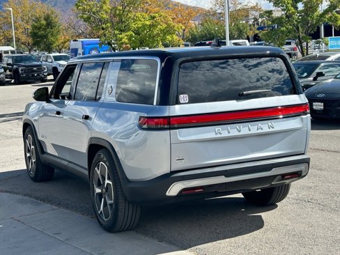 Used 2024 Rivian R1S Adventure image 5