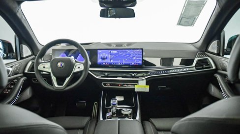 New 2026 BMW ALPINA XB7 image 20
