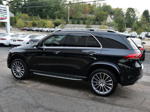 Used 2022 Mercedes-Benz GLE 450 4MATIC w/ AMG Line Exterior image 7